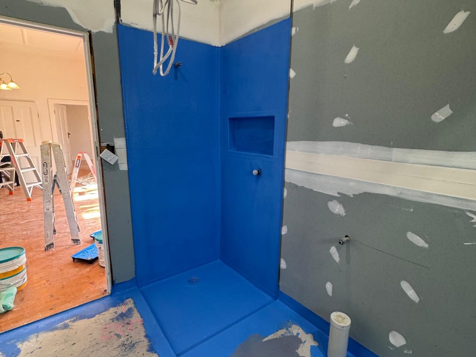 Waterproofing detail around shower niche
